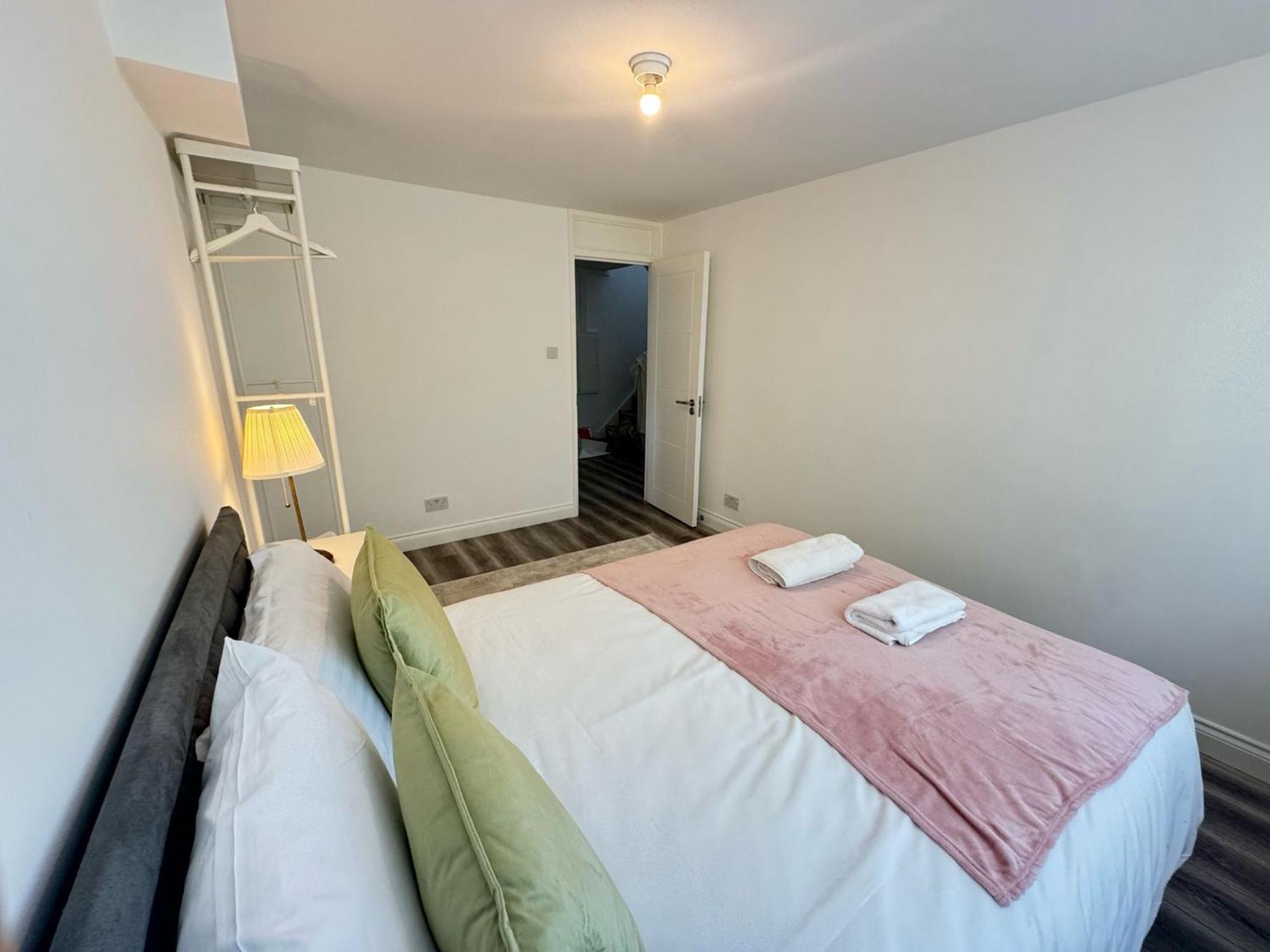 Betty Homes - Nearby Angel And Highbury Apartament *
